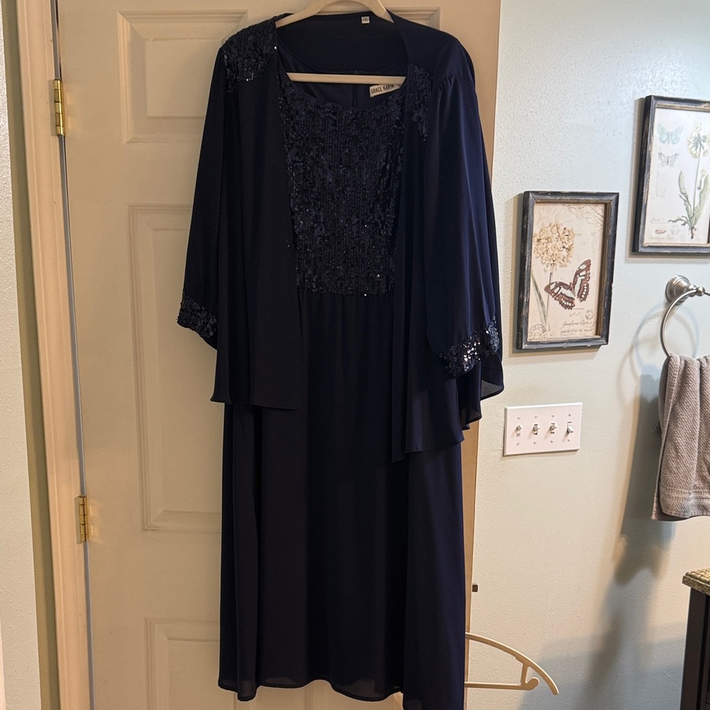 Elegant Navy Blue Dress with Sequined Details